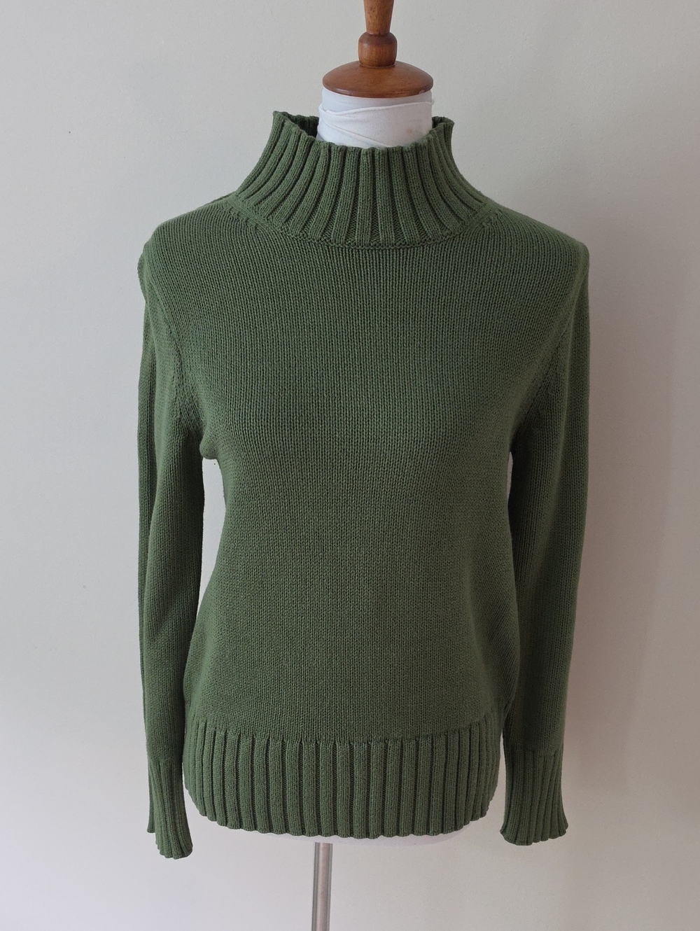 J. Crew Women’s Dark Green Ribbed Mock Neck Sweater Brand New